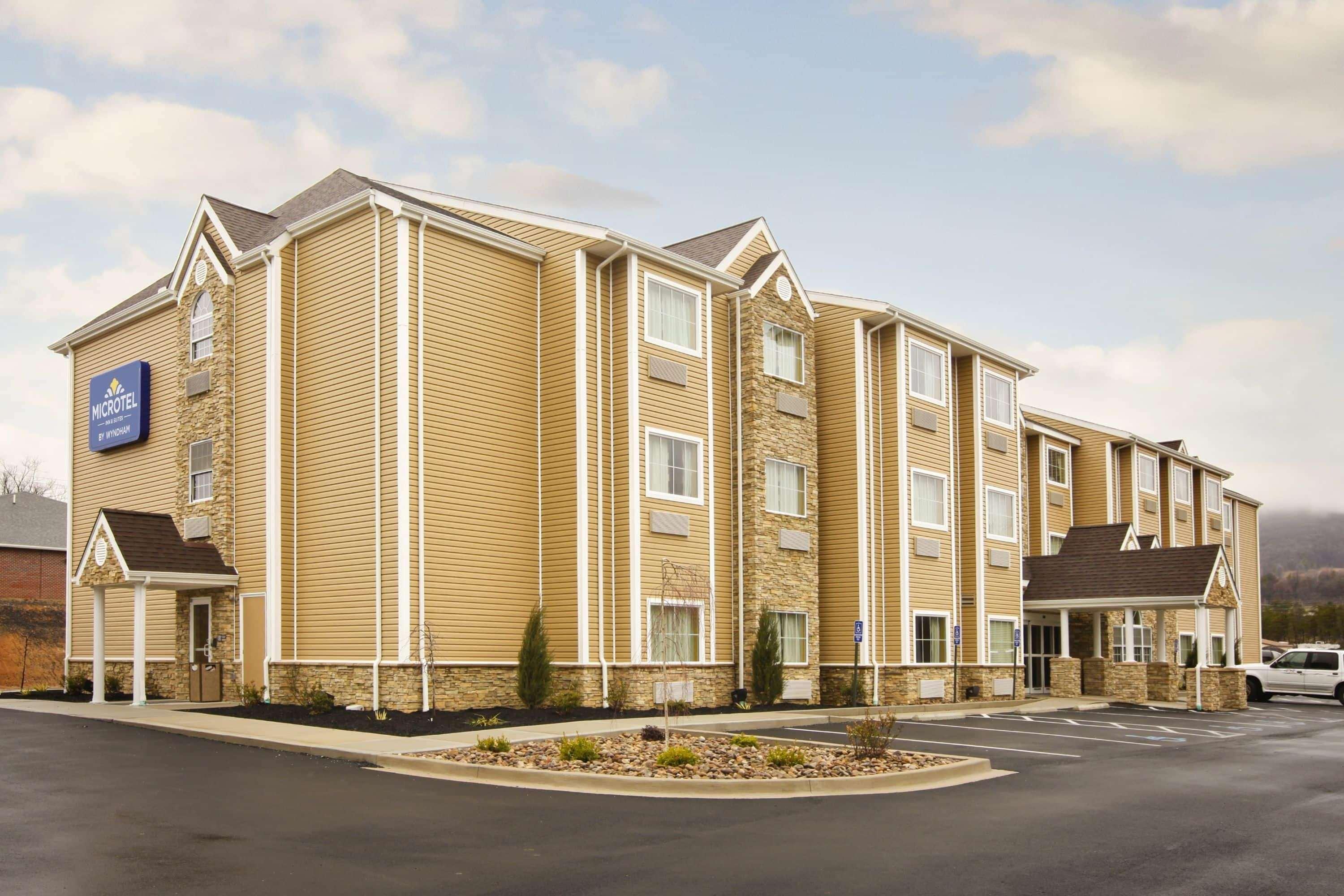 Quality Inn & Suites Washington Exterior photo