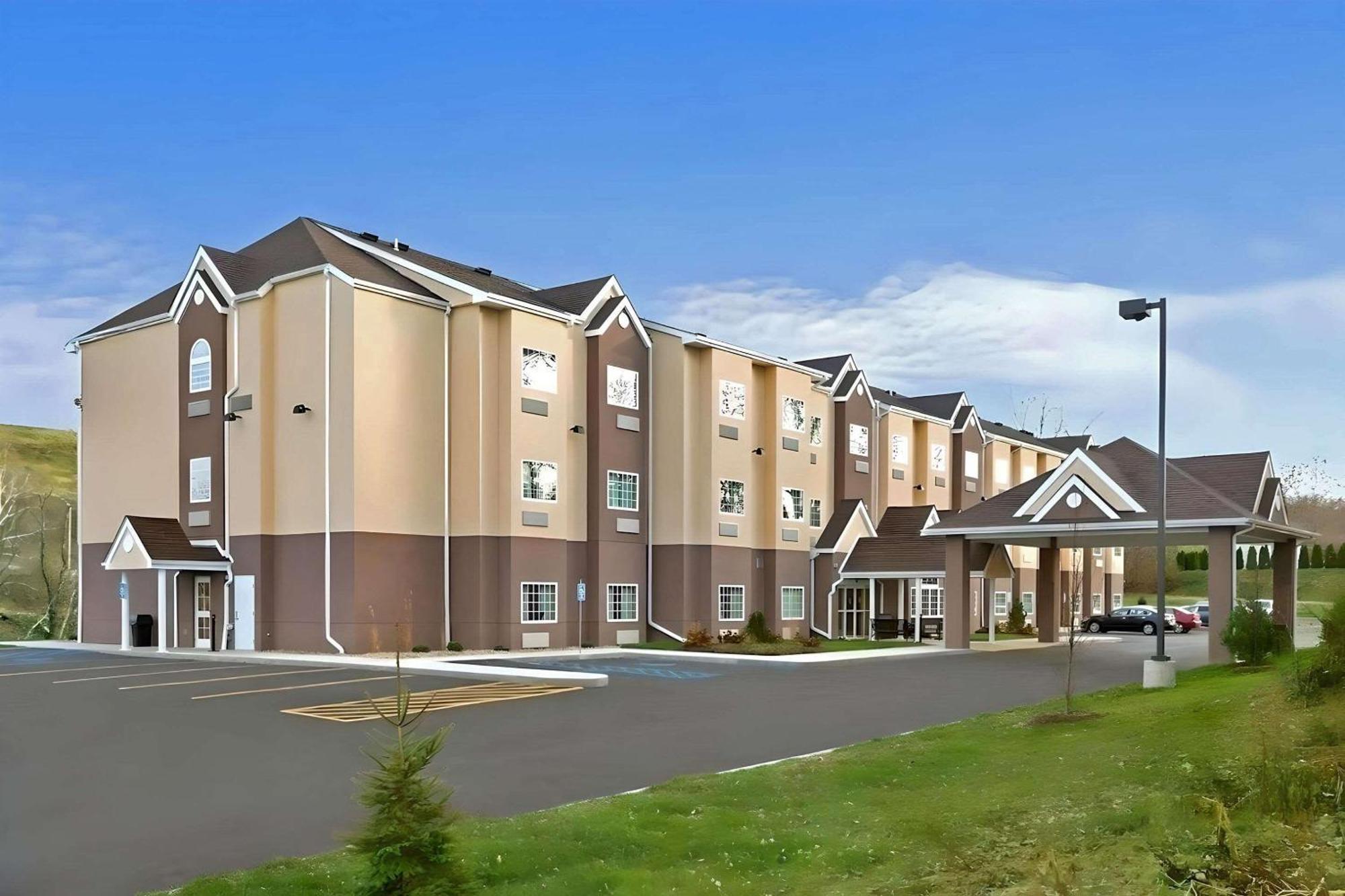 Quality Inn & Suites Washington Exterior photo